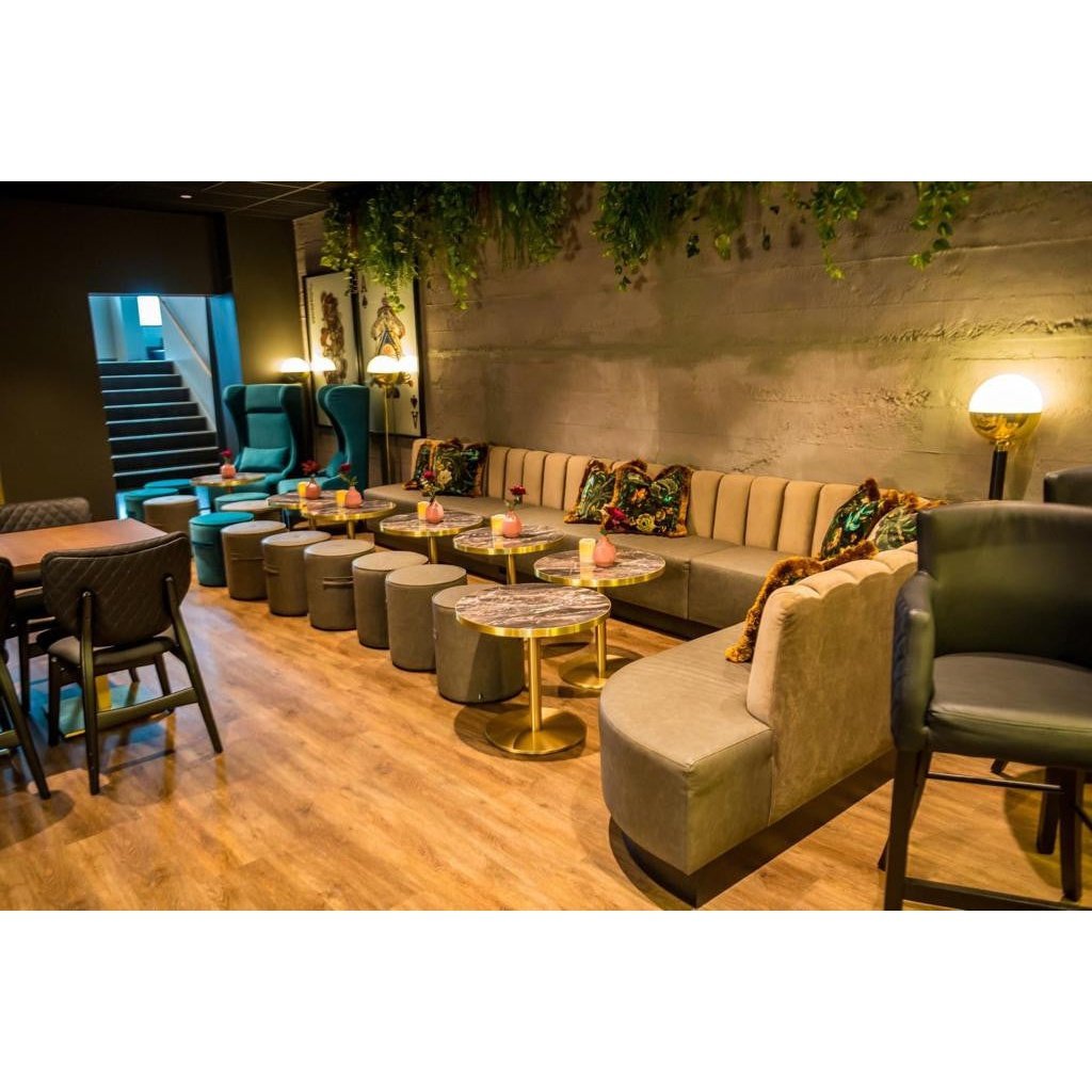 Banquette lounge