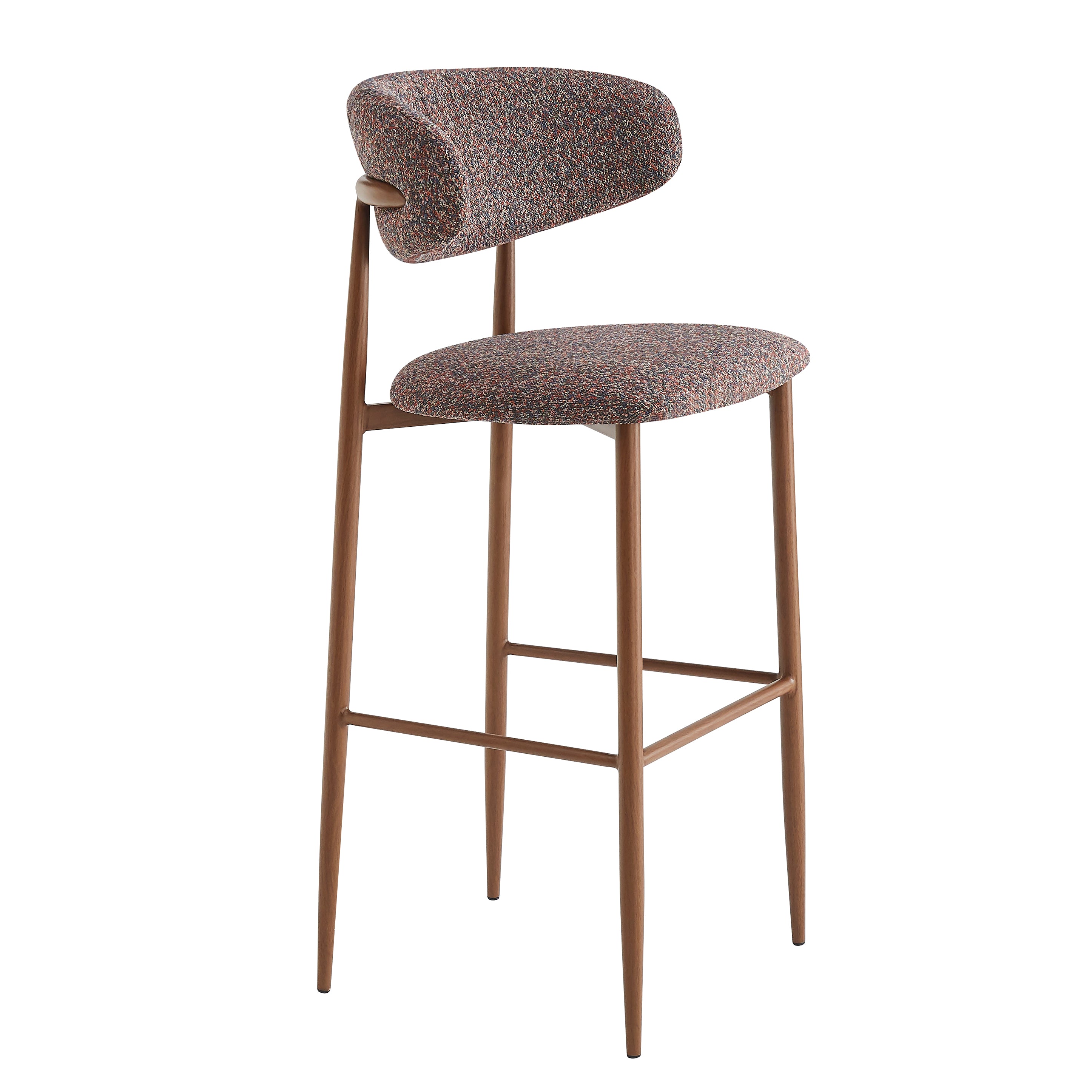 Tabouret de bar professionnel CLYDE, assise rembourrée en tissu rouge et pieds fins en métal finition bois, style scandinave sur fond blanc.