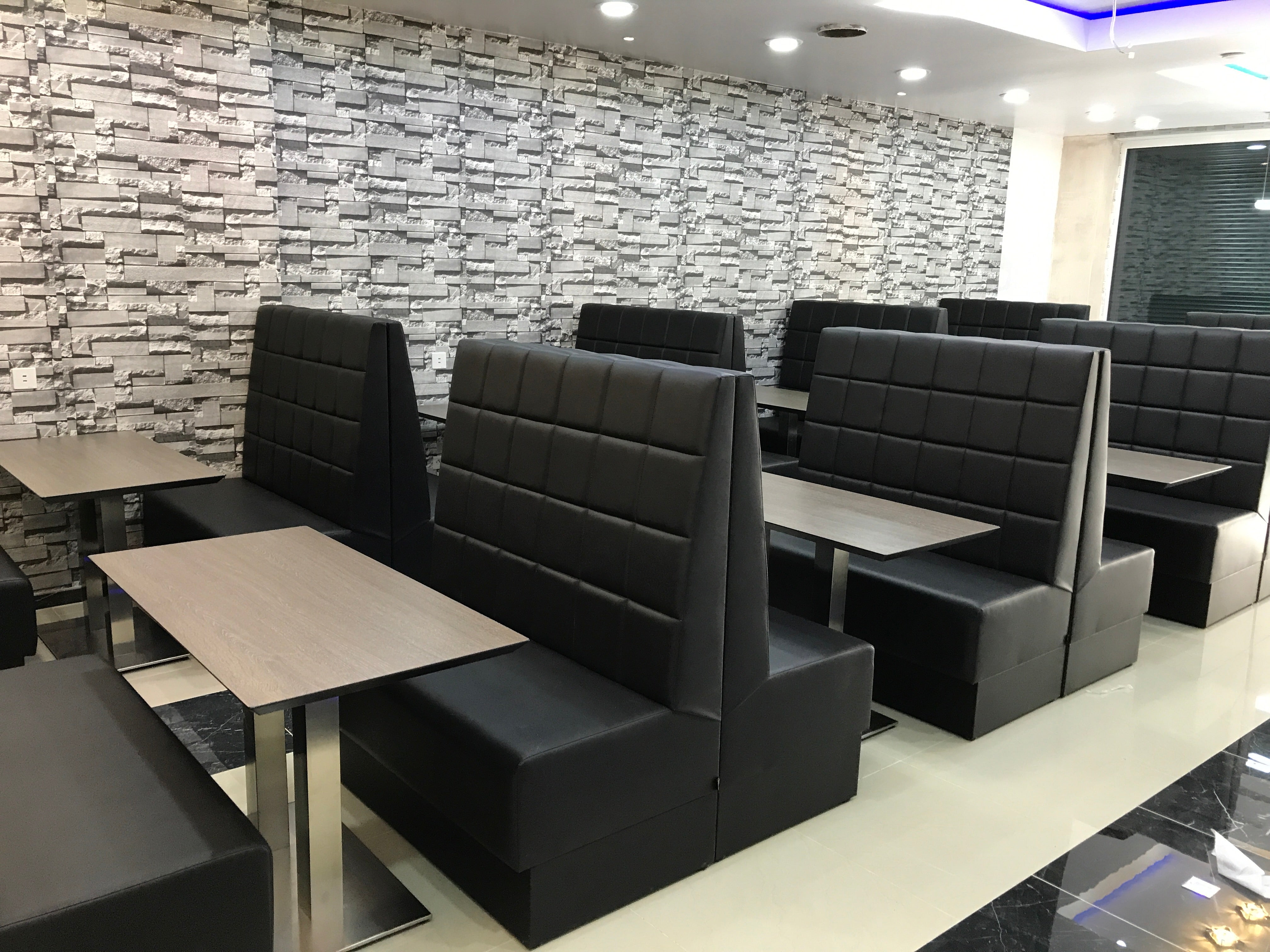 banquette restaurant texas mise en scène dans un restaurant  