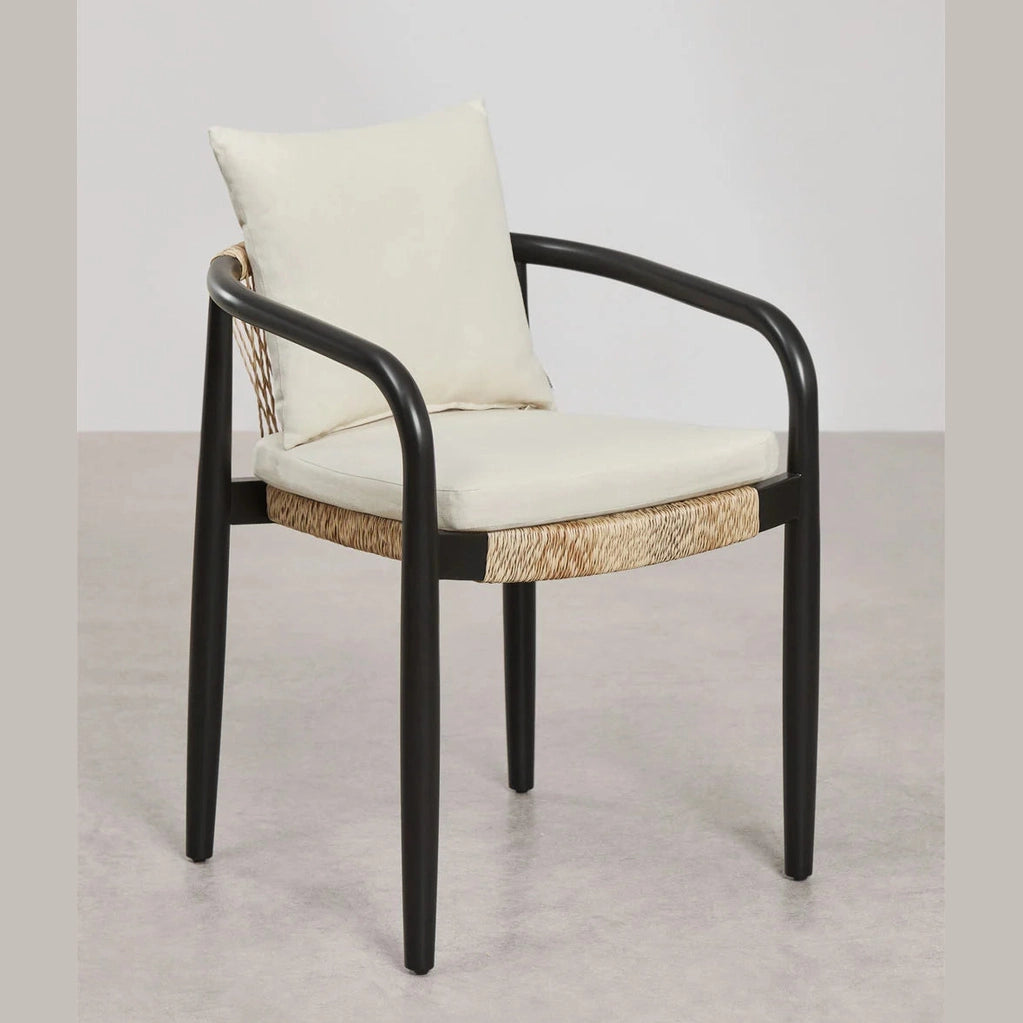 Chaise extérieure en bois naturel design ergonomique Bahrein