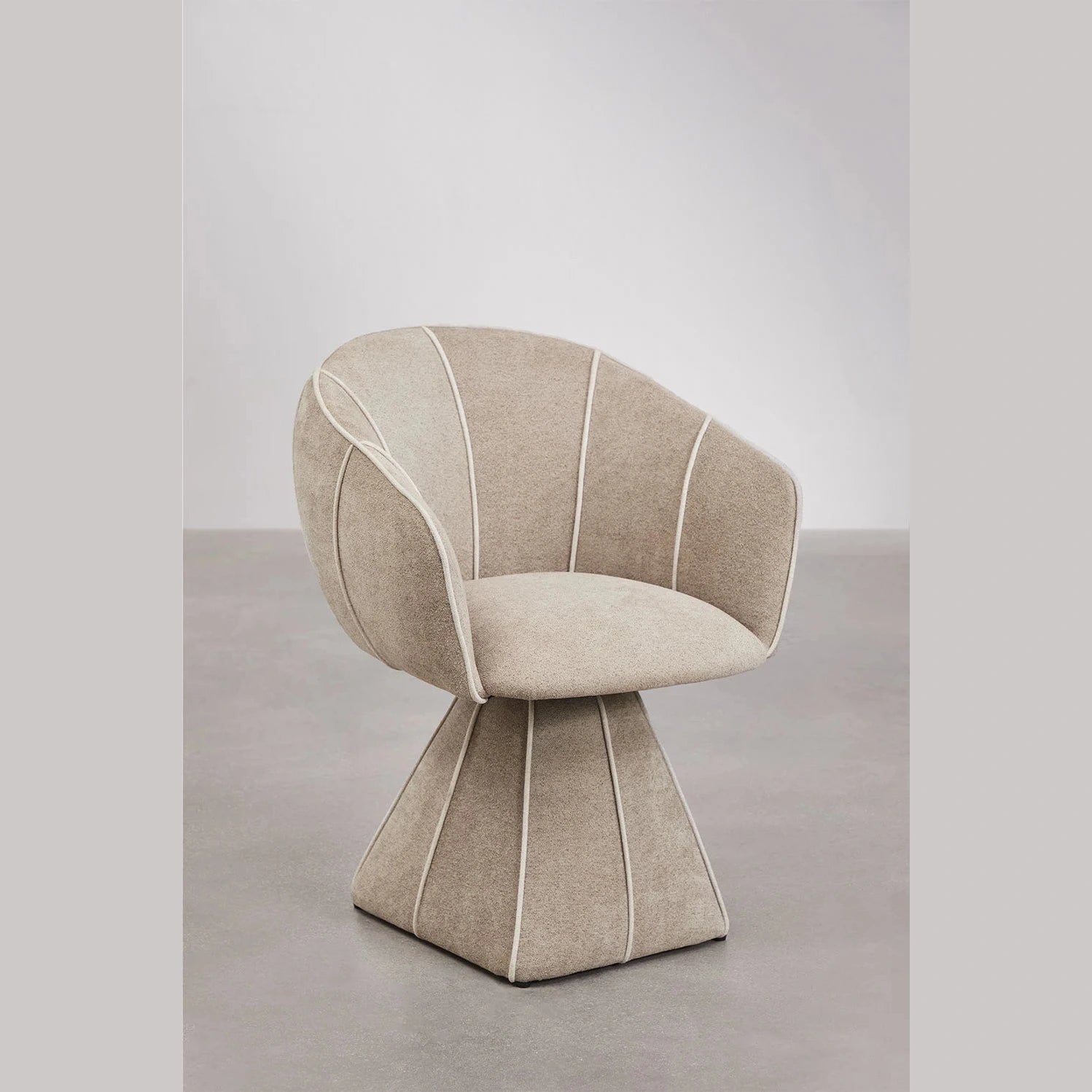 chaise pivotante tallin vue d'ensemble