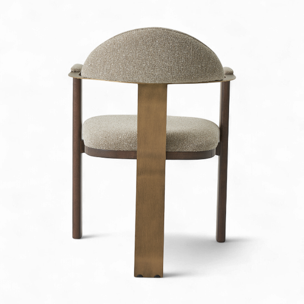 chaise de restaurant lion vue arrière 