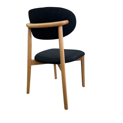 chaise de restaurant aspendos vue du profil