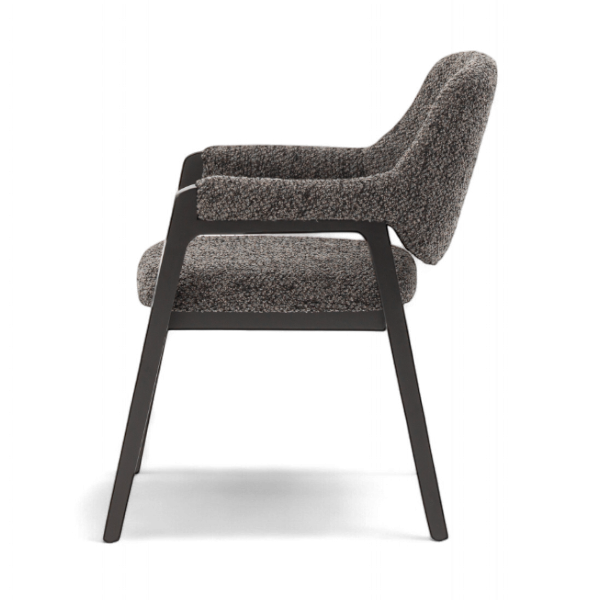 Chaise Porto en bois foncé et tissu texturé gris – mobilier design pour restaurant, hôtel