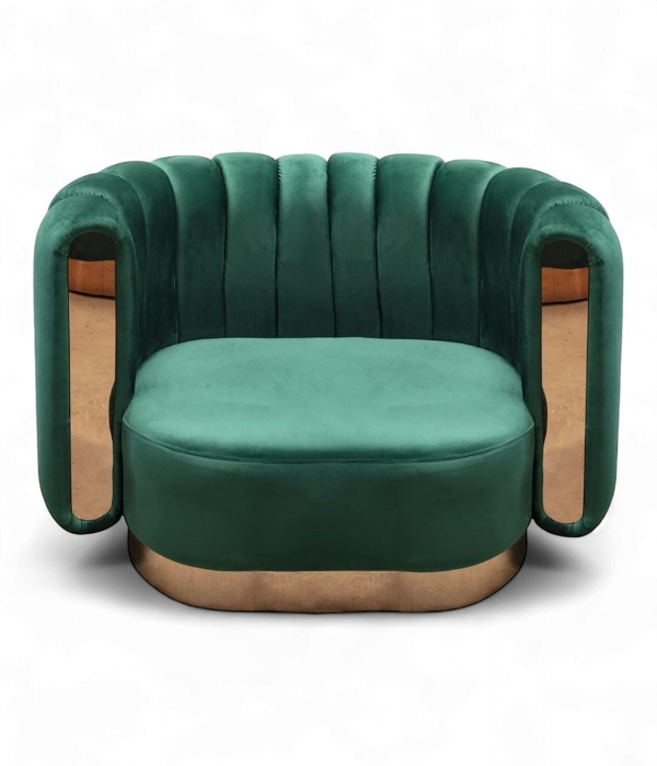 Mobilier haut de gamme pour restaurant : fauteuil velours vert et laiton finition luxe
