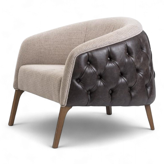 fauteuil Flowzen sur mesure en tissu et simili cuir avec dossier capitonné et pieds en bois