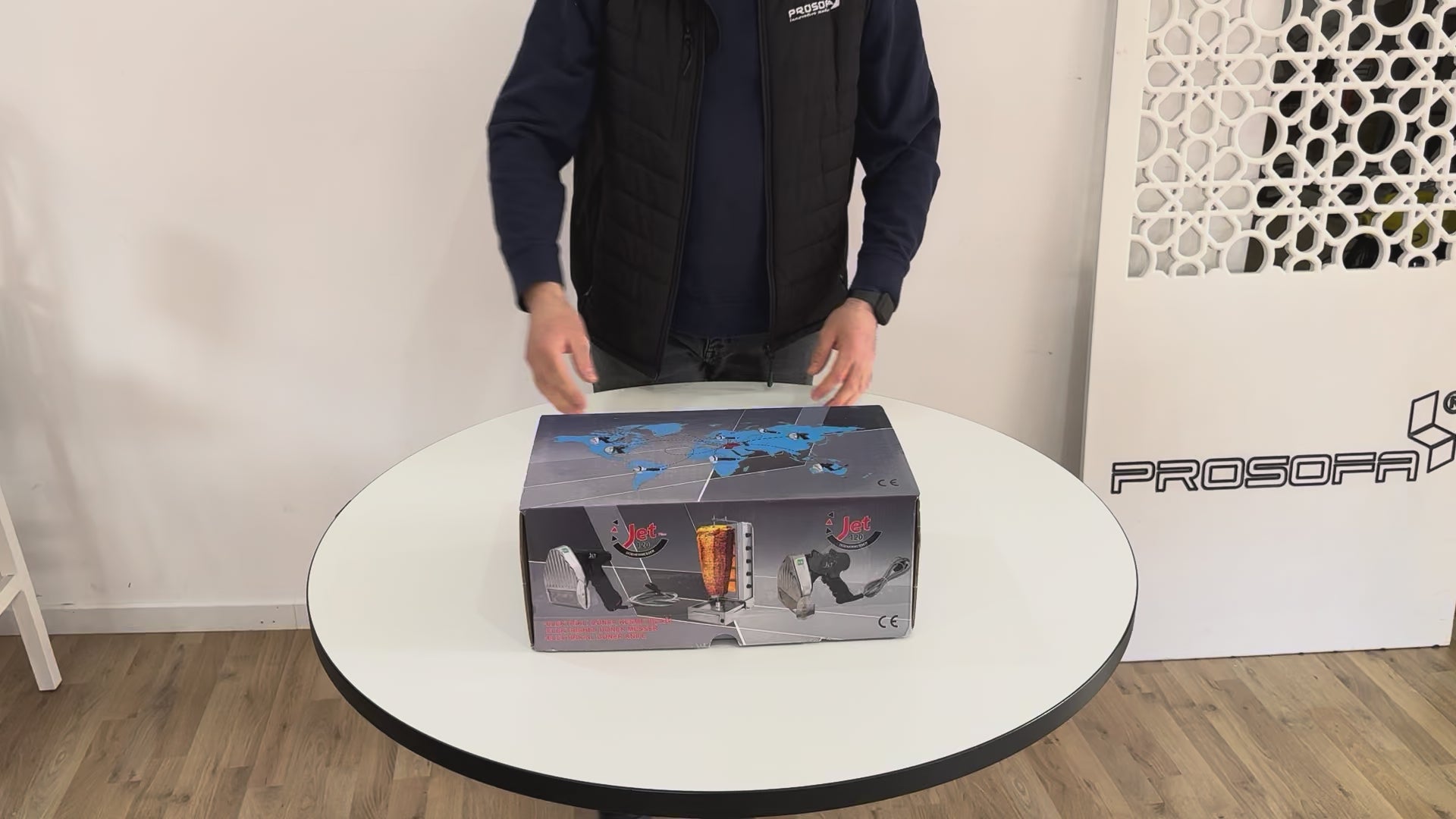 Présentation vidéo : Couteau Jet 120 Plus, transformateur, lames de rechange et kit d'entretien.